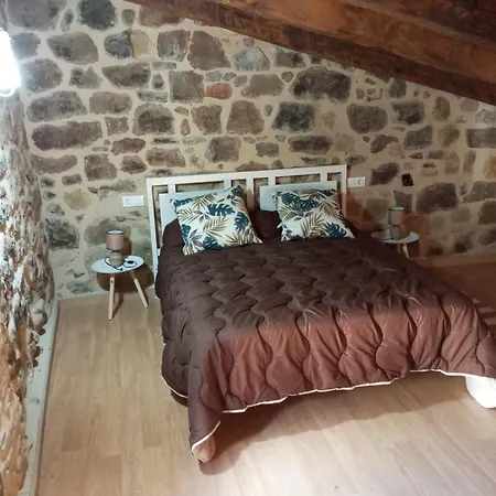 Casa Sebastia * Arnés